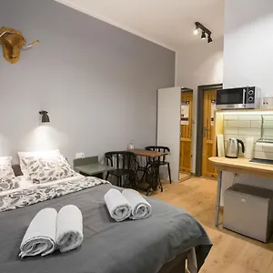 https://pokoje-goscinne-sw-anny.krakowhotelspoland.com